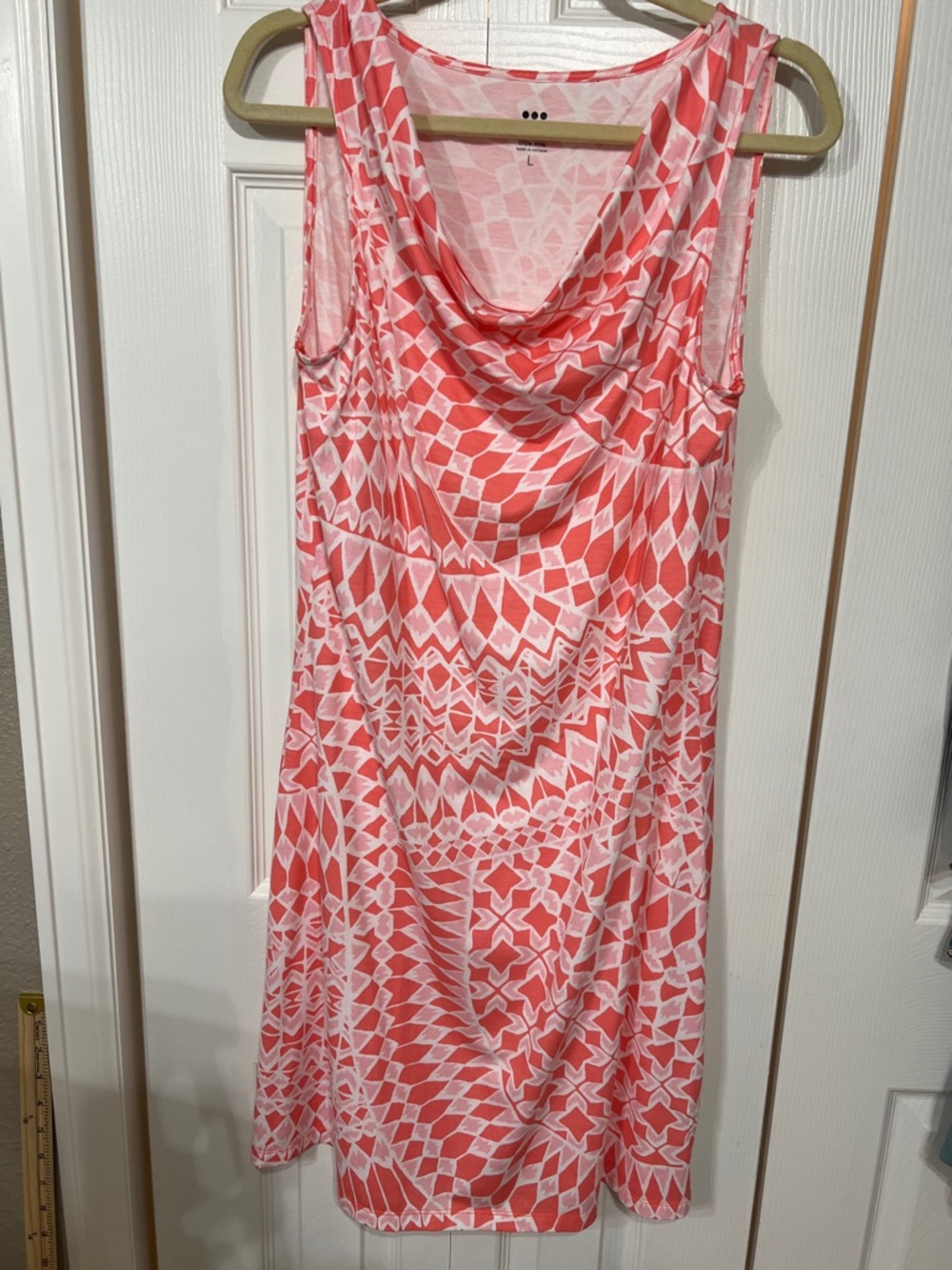 Title Nine Breeze L Coral and White Geometric Sleeveless Cowl Neck Dress Casual